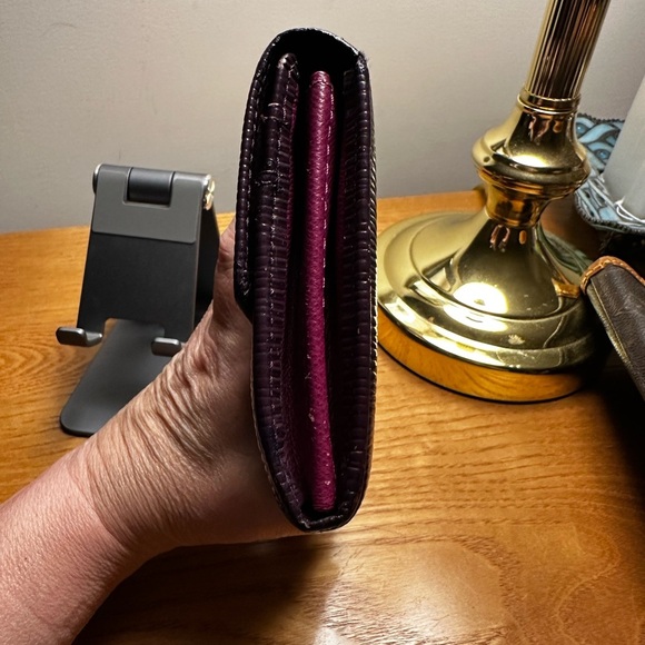 Louis Vuitton Purple Epi Leather Long Wallet. EUC. - Picture 2 of 8